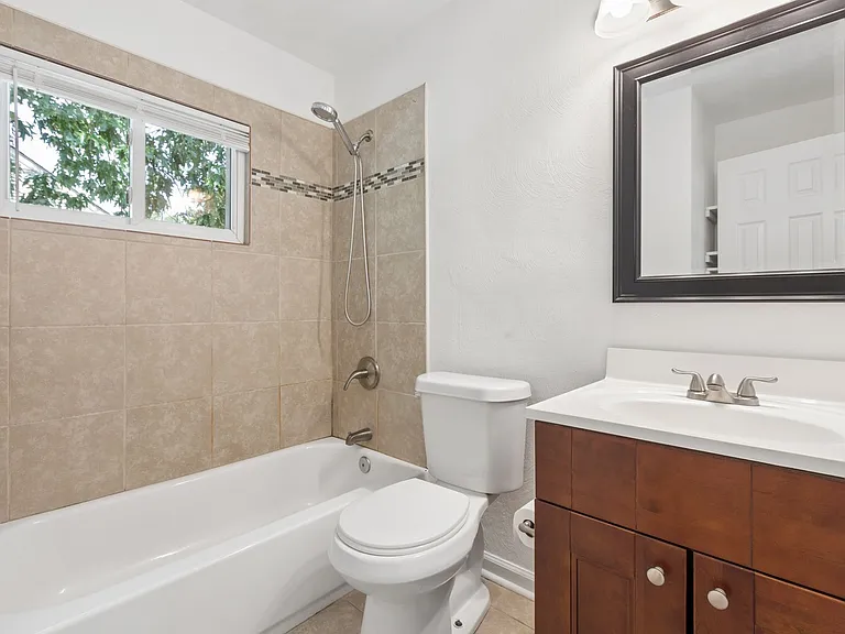 1261 River Oaks Dr — Photo 16
