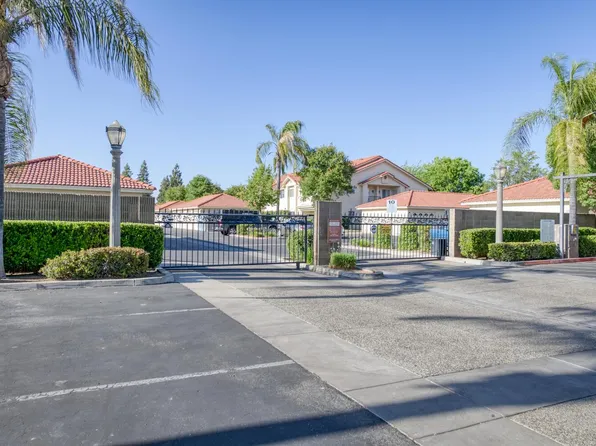 1542 E Alluvial Ave Unit 224, Fresno, CA 93720