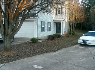 9010 Shenington Pl, Charlotte, NC 28216