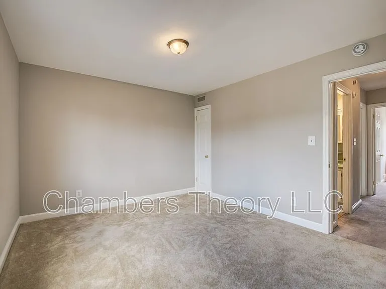 1417 Downing St NE — Photo 29