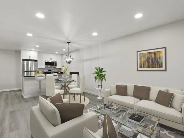 2010 S Main St, Seattle, WA