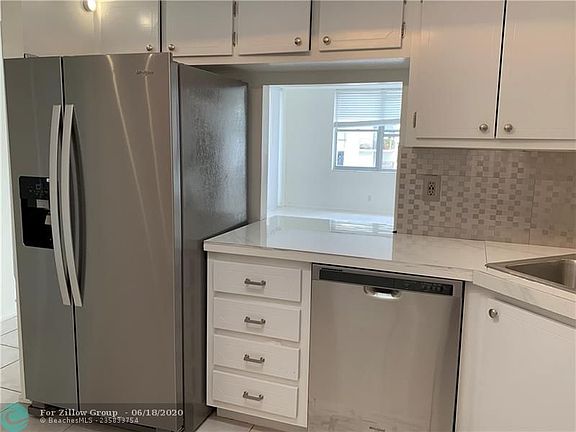 5th image of 3015 N Ocean Blvd APT 16E