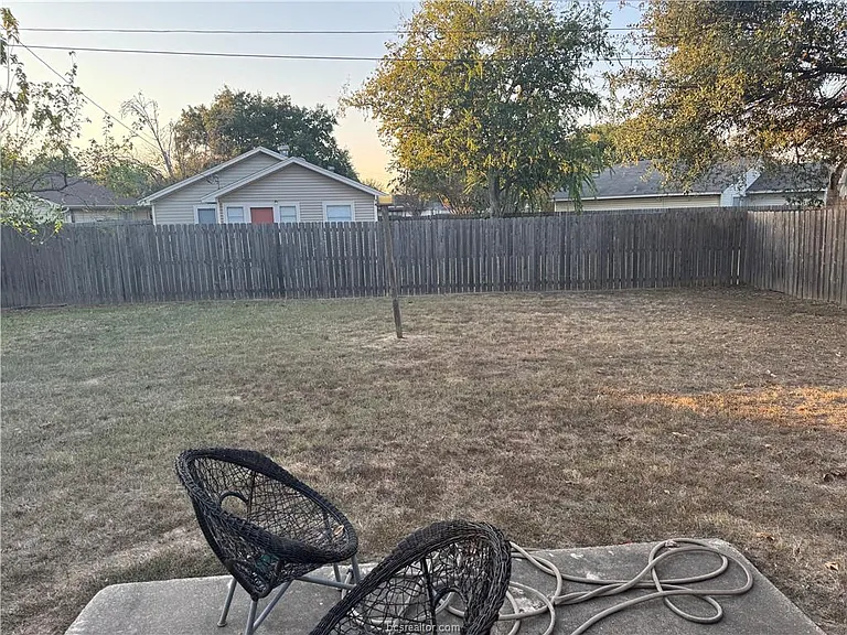 3404 Judythe Ct — Photo 11