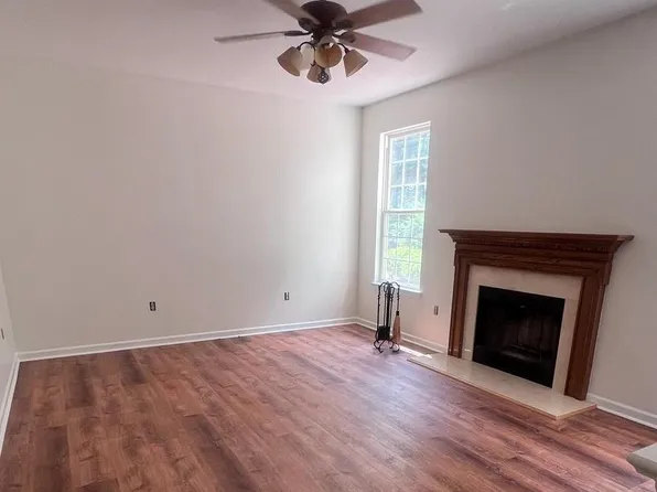 1341 Meadowview Dr, Pottstown, PA 19464