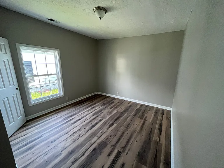 103 Martin Luther King Jr St — Photo 12