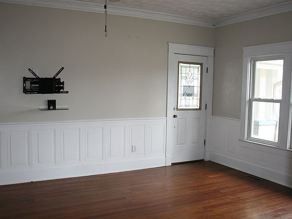 5th image of 3516 Nina Ferry Point