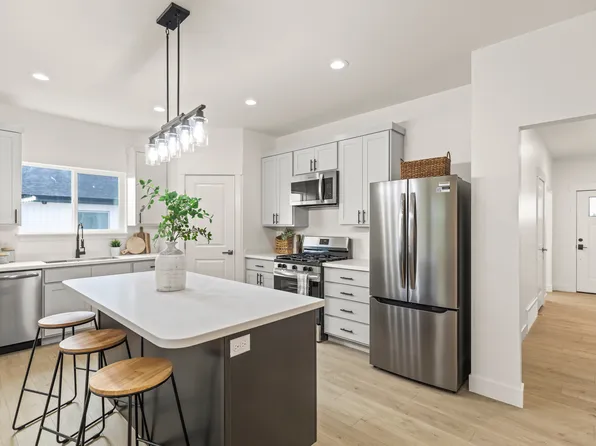 335 W 400 N, Fillmore, UT 84631