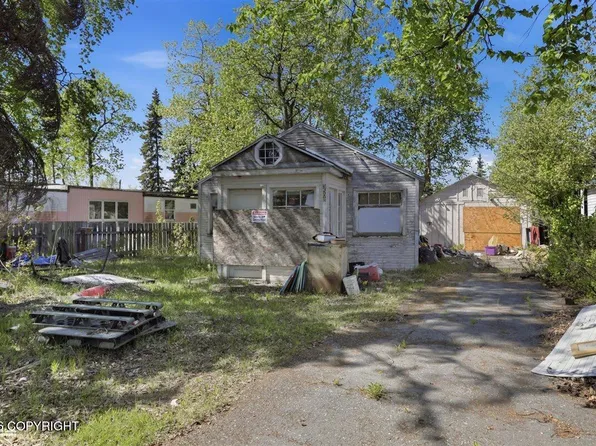 3508 Willow St, Anchorage, AK 99517