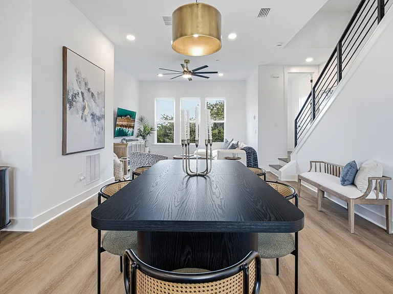 2044 Prudential Dr — Photo 16