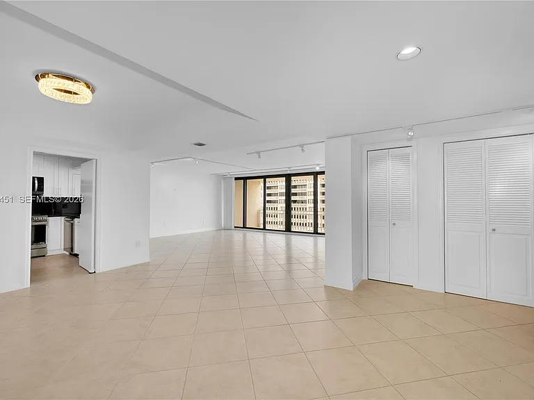 2 Grove Isle Dr #B907 — Photo 14