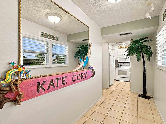 3rd image of 304 47TH AVENUE DRIVE W #313