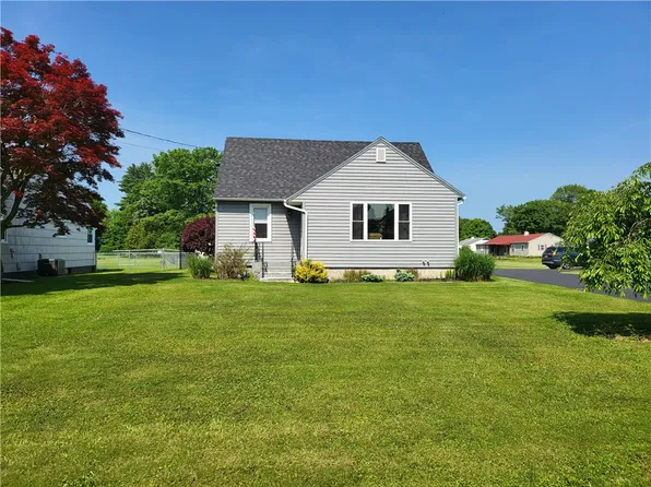 313 Gardner Rd, Horseheads, NY 14845