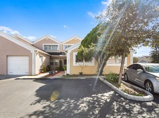 12286 NW 14th St, Pembroke Pines, FL 33026