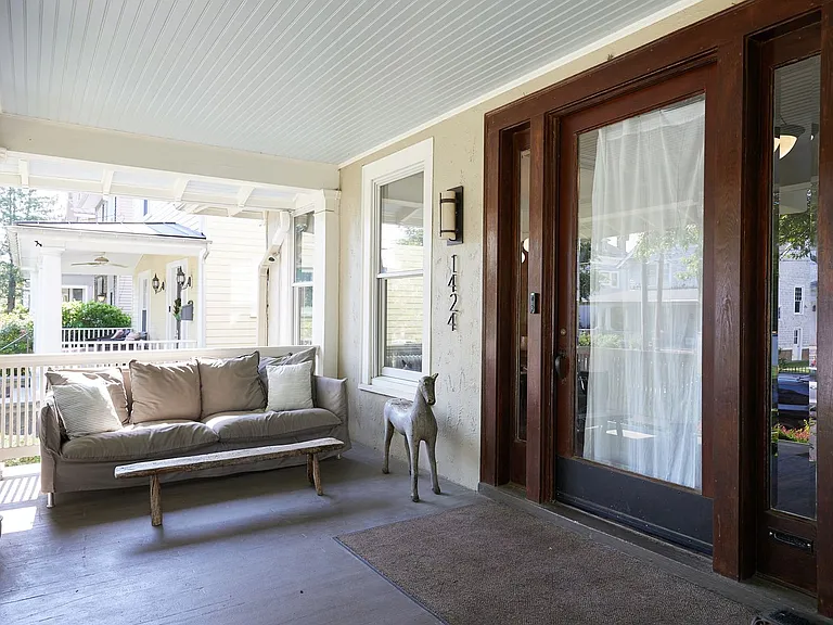 1424 Longfellow St NW — Photo 3