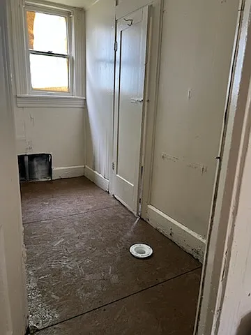 2712 Meridian St — Photo 6