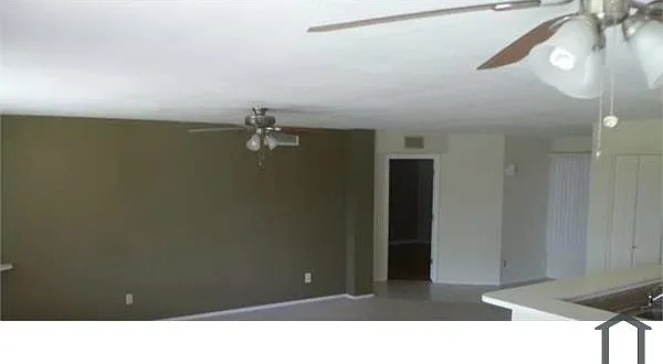 3333 W Ross Ave — Photo 11