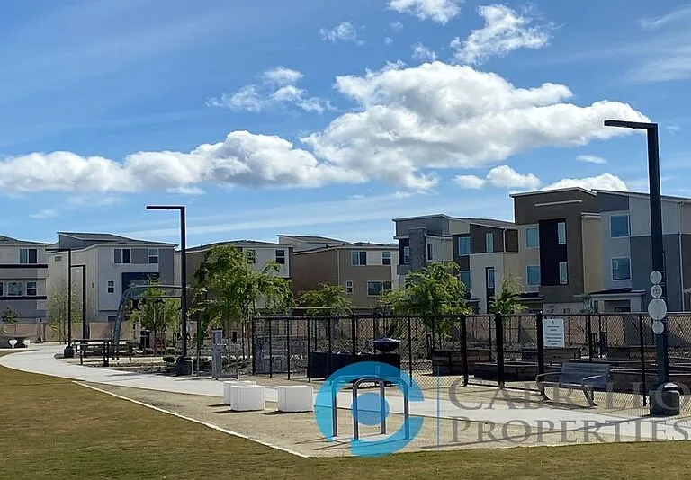 1830 Ascella Dr #3 — Photo 40