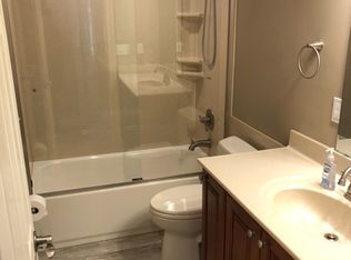 816 Kehrs Mill Rd, Ballwin, MO 63011