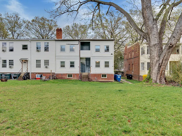 4500 Macarthur Blvd NW #1 — Photo 14