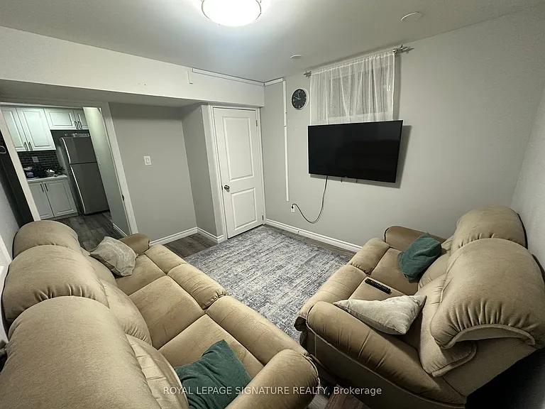 843 Brandenburg Blvd — Photo 6