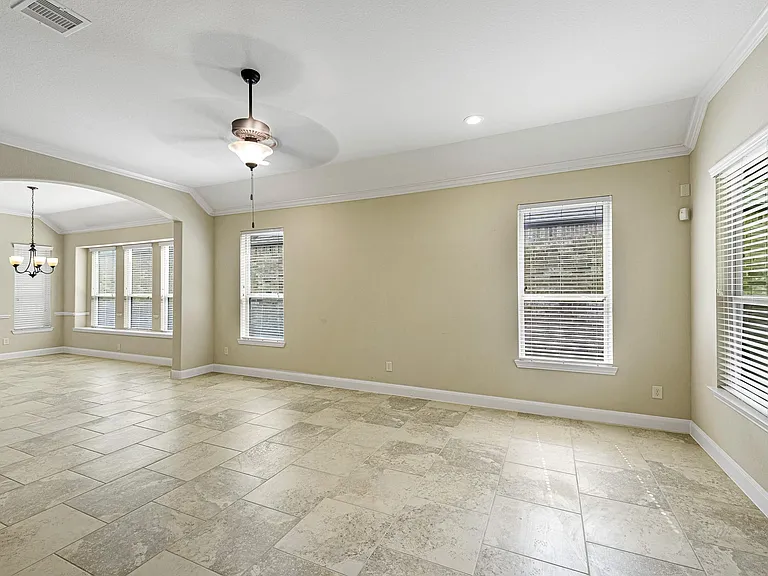 4906 Augusta Pointe Ct — Photo 12