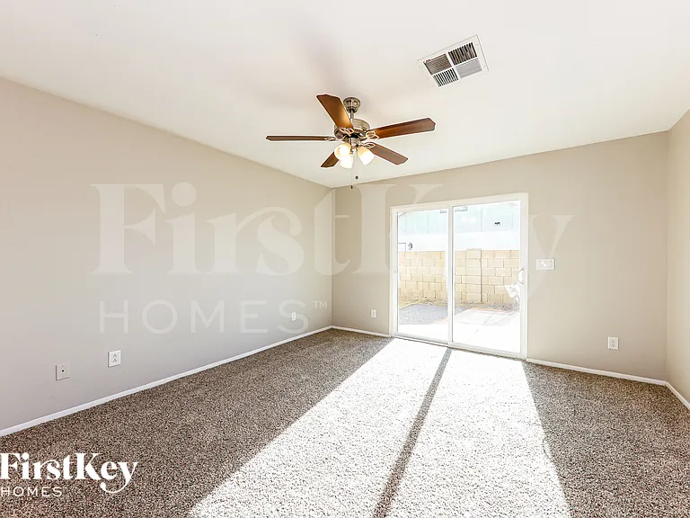 5031 W Windrose Dr — Photo 15