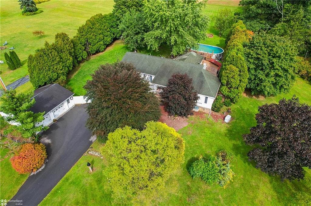 1422 Hildenbrandt Rd, Wind Gap, PA 18091 Zillow