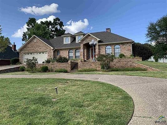 1st image of 303 Northcreek Dr