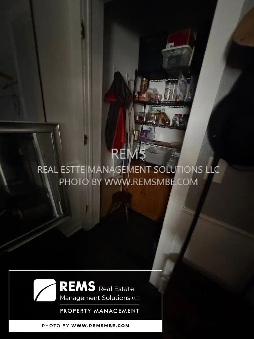 813 Williamson Street — Photo 3