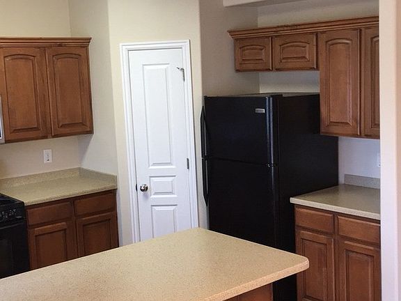 3rd image of 5642 W Coral Mount Ln