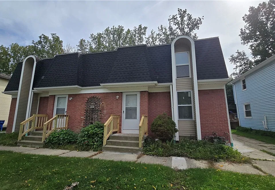 63 Cascade Dr