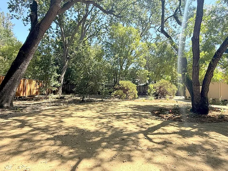 2690 Danville Blvd — Photo 35