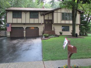 34 Notchwood Rd, Butler, NJ 07405