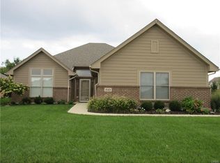 60 Waverly Rd, Springboro, OH 45066