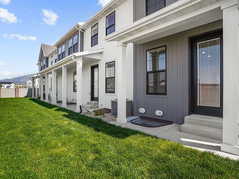 Crestview at Highland — Photo 122