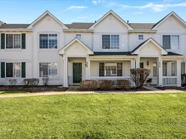 628 Lincoln Station Dr Unit 628, Oswego, IL 60543
