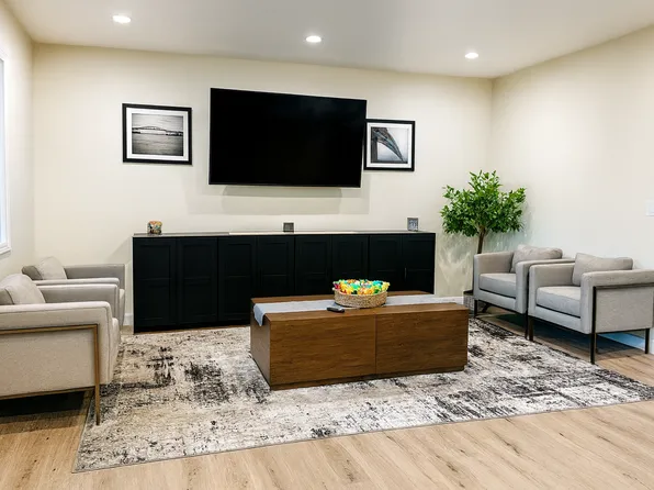 Westmoore Apartments