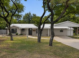 1011 Serenada Dr, Georgetown, TX 78628