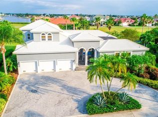 6466 Rubia Cir, Apollo Beach, FL 33572