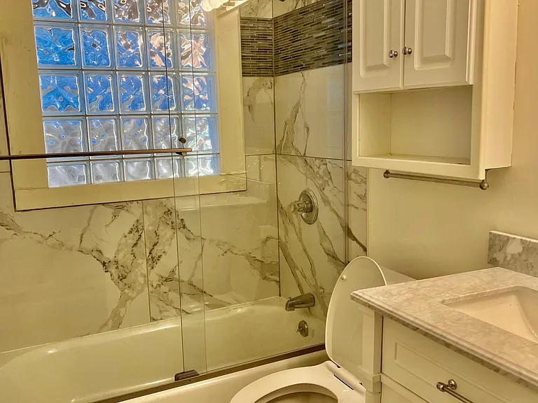 1210 Everett Ave #2 — Photo 23