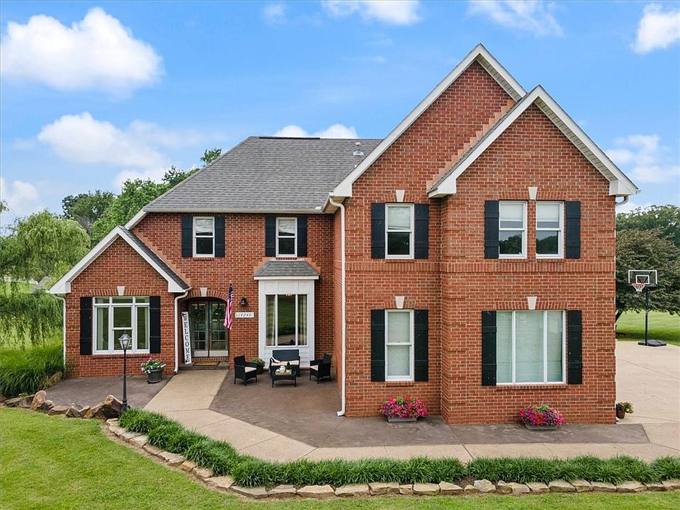 1st image of 14249 Killarney Dr