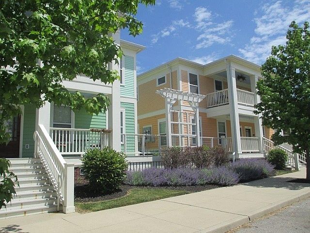1st image of 425 E Hillside Dr #3&4