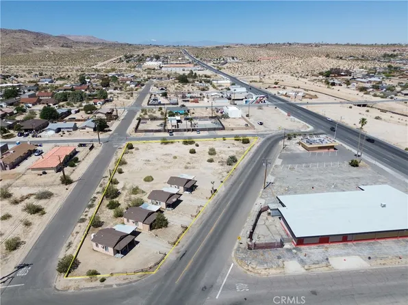 72121 Hatch Rd, Twentynine Palms, CA 92277