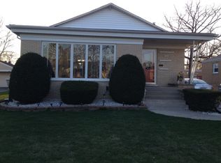 10132 S 53rd Ave, Oak Lawn, IL