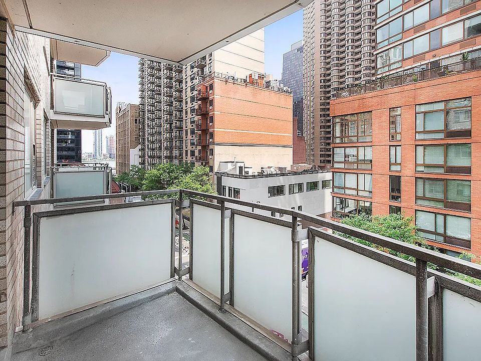 1st image of 300 E 40th St APT 5K