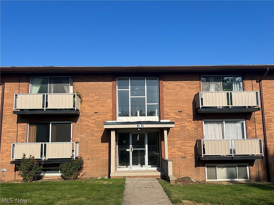 1st image of 21841 River Oaks Dr APT B11