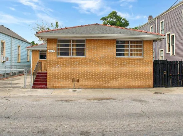 3129 Burgundy St, New Orleans, LA 70117