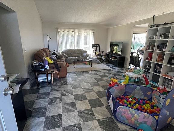 5th image of 1518 Silversmith Pl