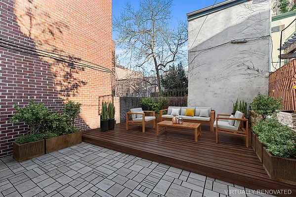 Sold by Compass | media 16