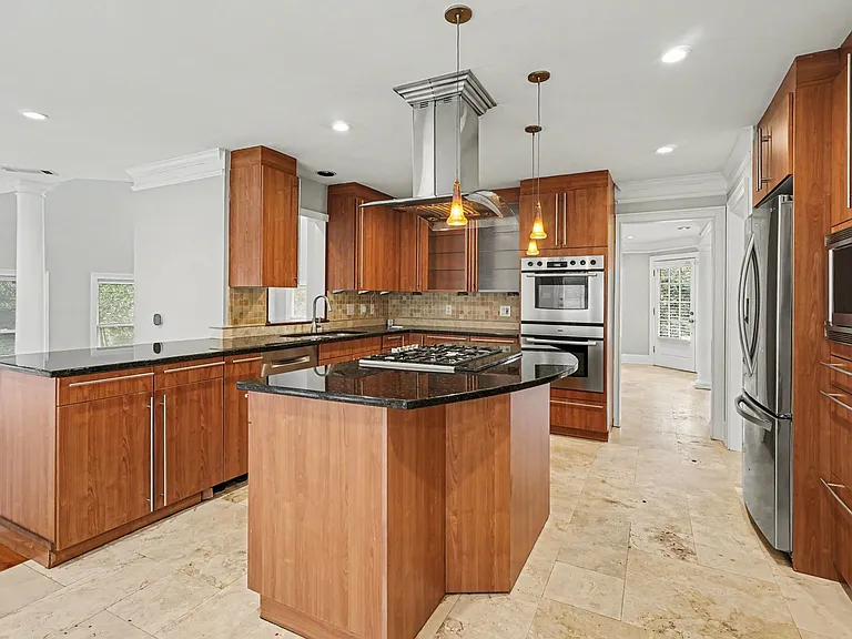 1917 N Decatur Rd NE #B — Photo 10